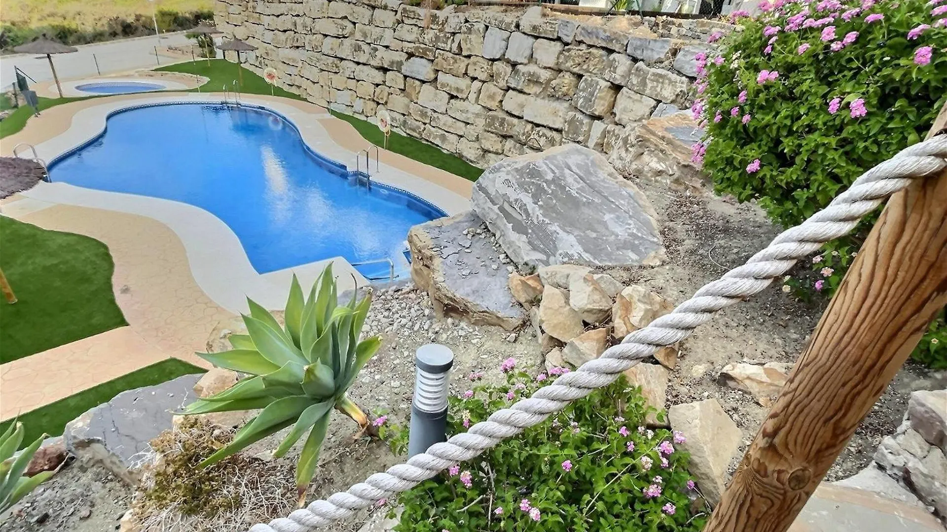 Superb 3-Bed Penthouse Minutes Drive To The Beach Buenas Noches Spain